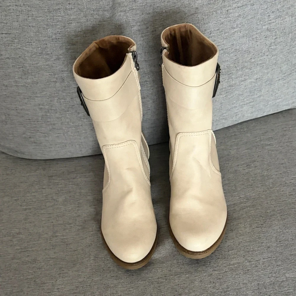 Women's Cream Mid-Calf Buckle Heeled Boots - Picture 2 of 3